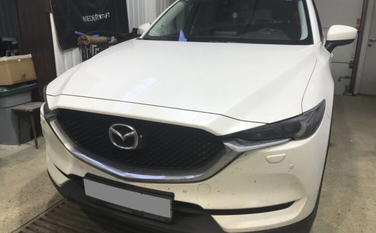  Замена лобового стекла на Mazda CX5